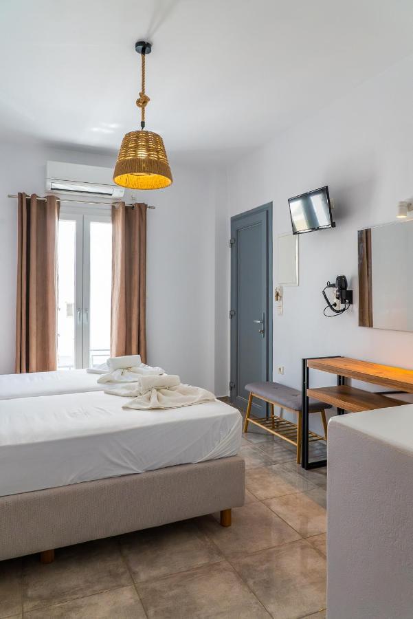 Eleftheria Studios Antiparos Town Extérieur photo